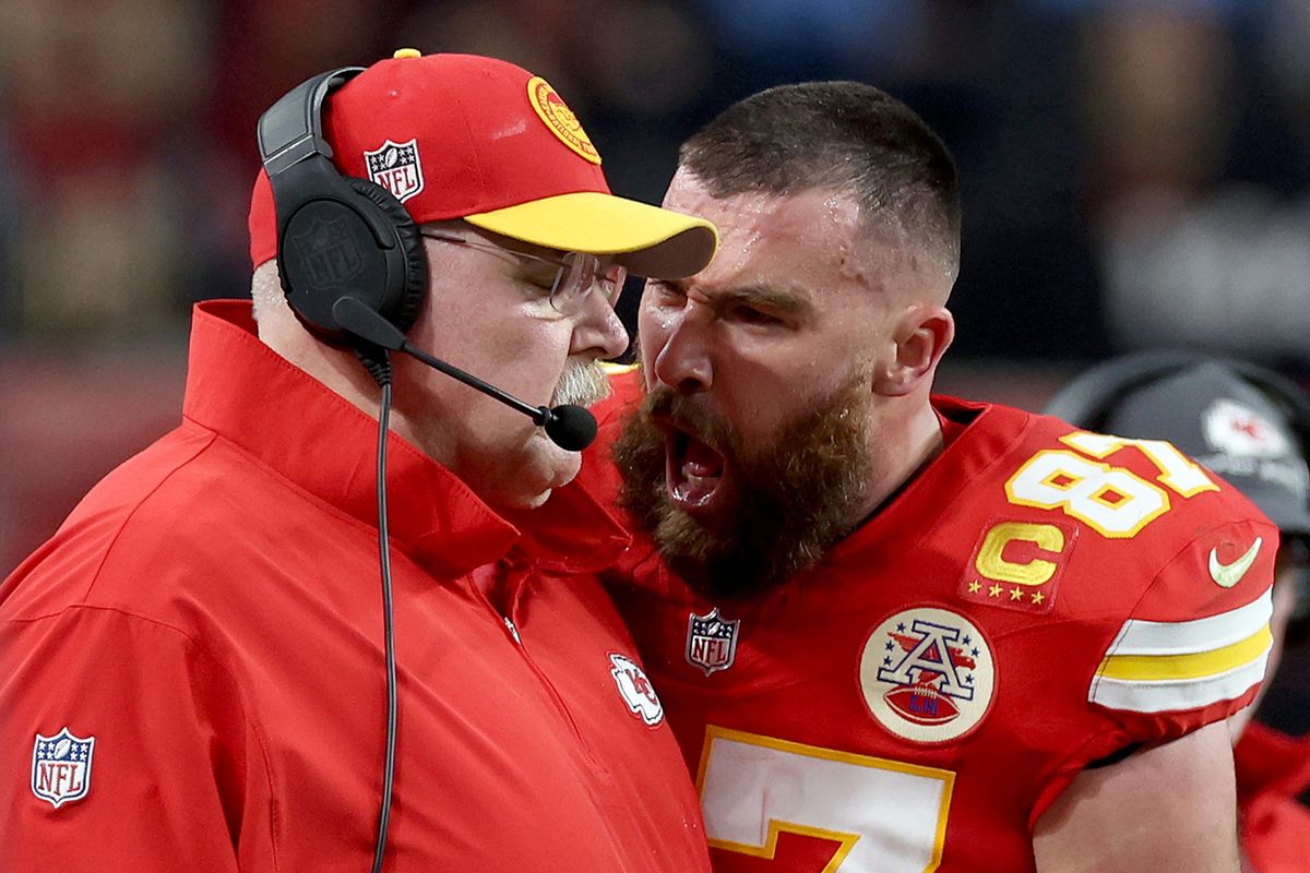 Super Bowl: Travis Kelce Throws Sideline Tantrum, Grabs Andy Reid