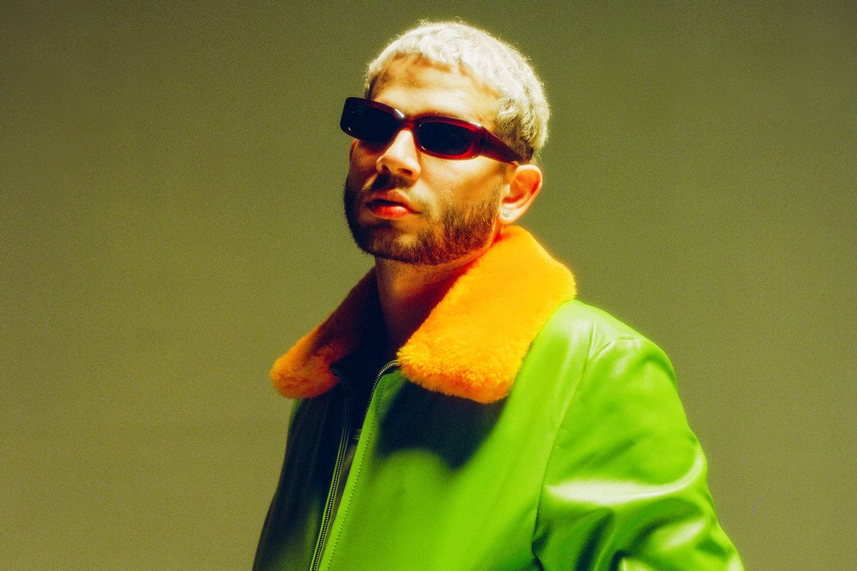 Dei V Shares ‘Quien Es Dei V?’ Album Featuring Myke Towers, Lunay