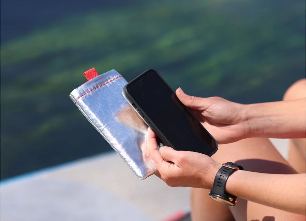 This NASA-Inspired Phone Case Protects Your Device From Overheating in the Sun