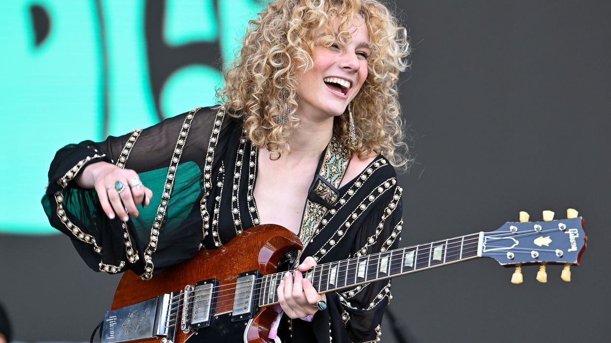 Grace Bowers Gets the Coveted Jeff Goldblum Introduction During ‘Kimmel’ Debut