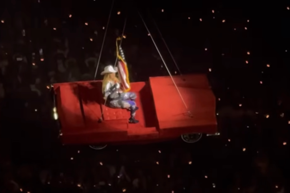 La voiture volante de Beyoncé tombe en panne pendant son concert à Houston