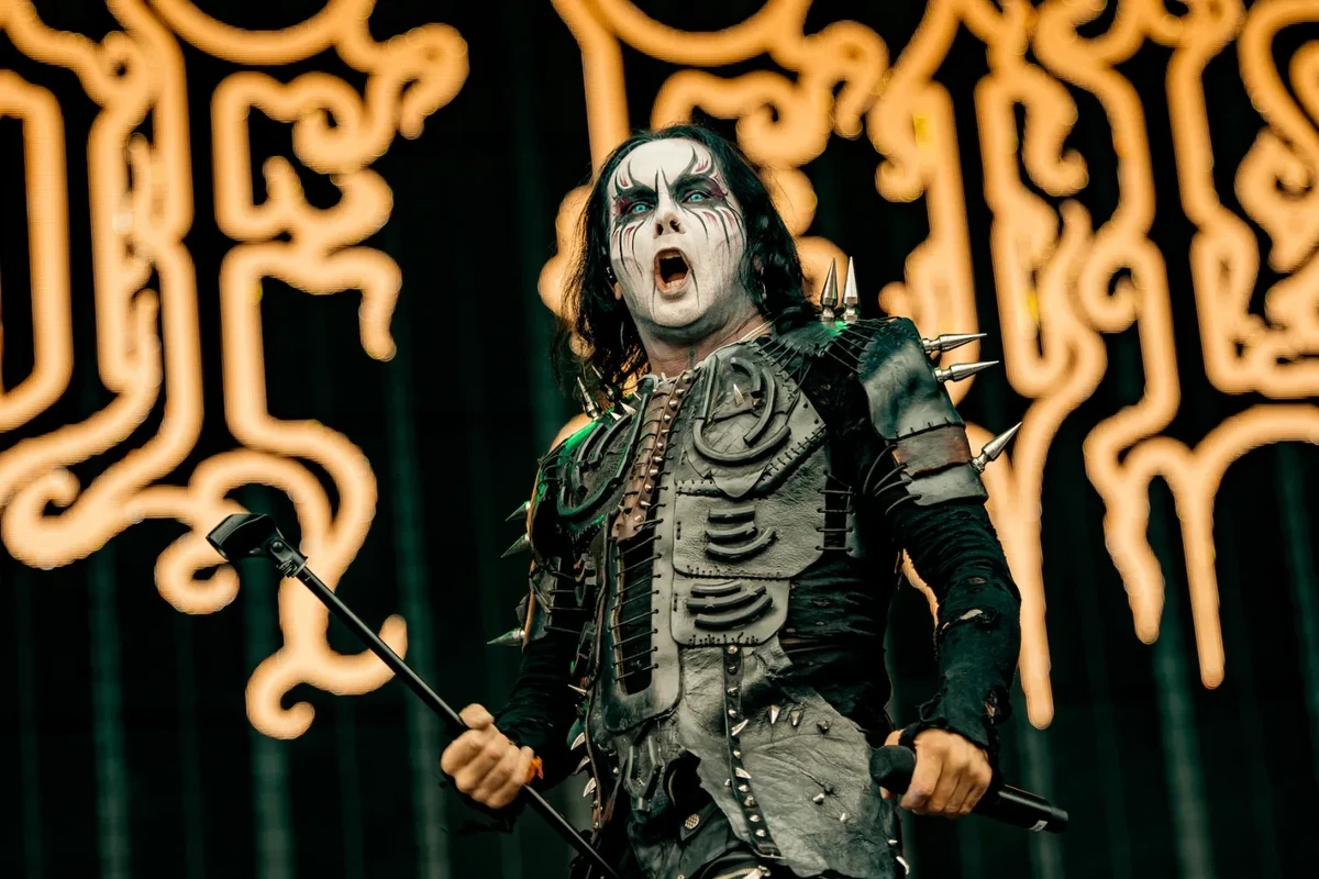 Deux membres de Cradle of Filth quittent le groupe en pleine tournée