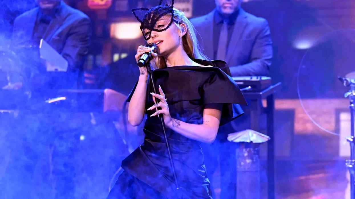 Ariana Grande annonce la tournée «Eternal Sunshine»