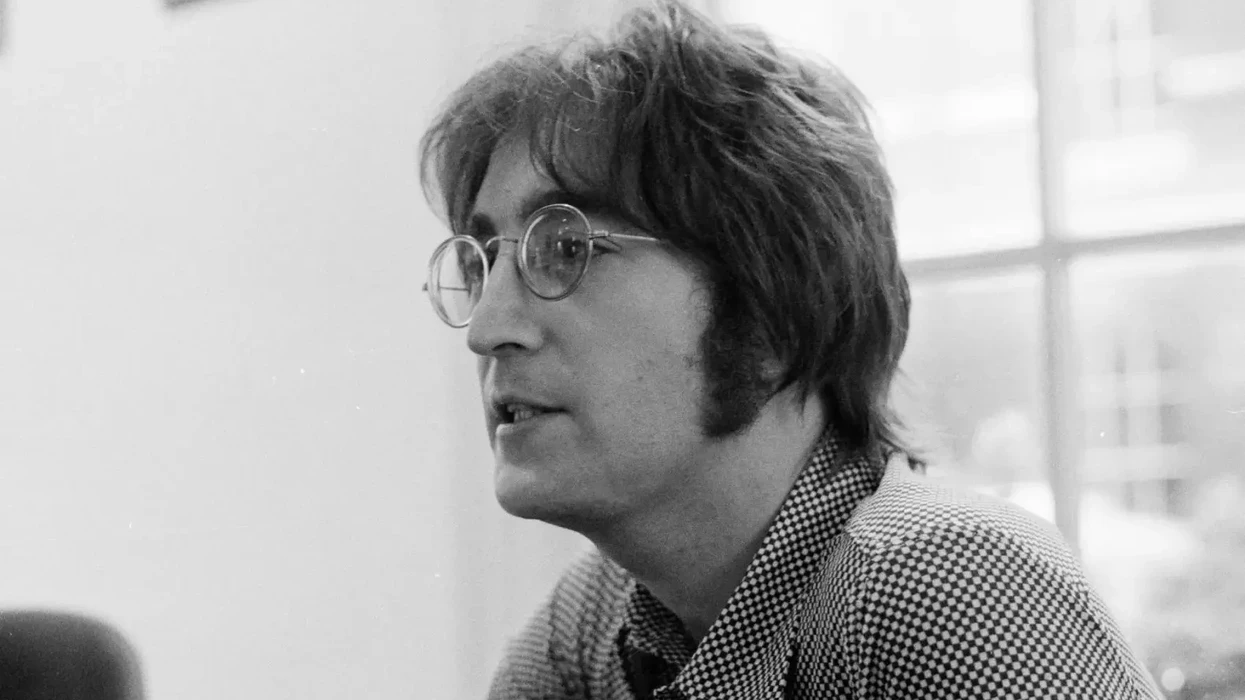 Le tueur de John Lennon restera en prison