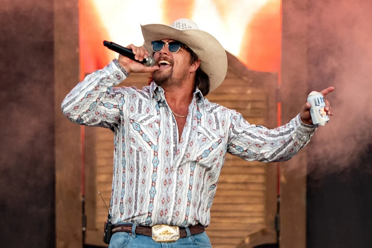 Gavin Adcock est-il le plus gros troll du country?